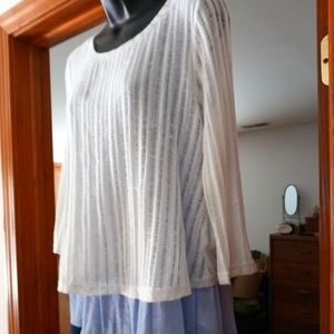 WOMENS cotton layered pullover top.